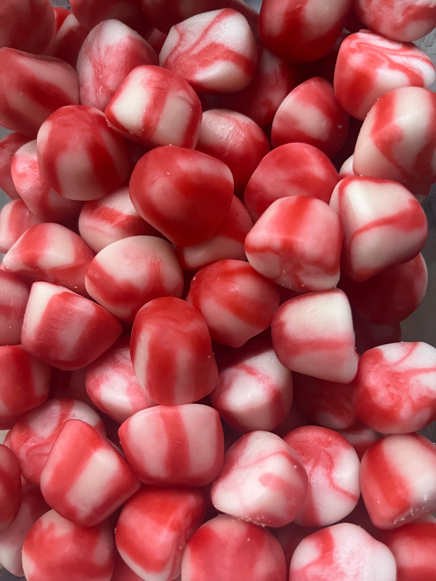 Bisous twist fraise / 100g